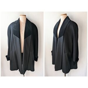 Vintage 90s Classic Black Oversized Wool Overcoat Coat Velvet Lapel Collar